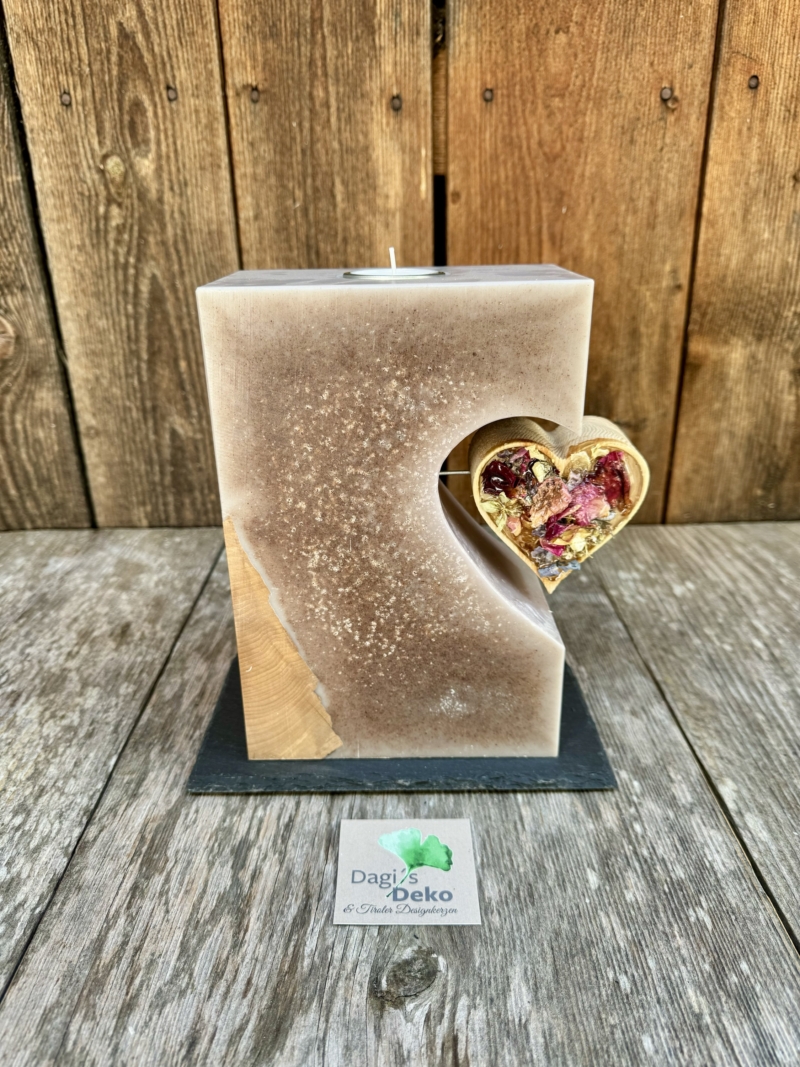 Hochzeitskerze mit Herz