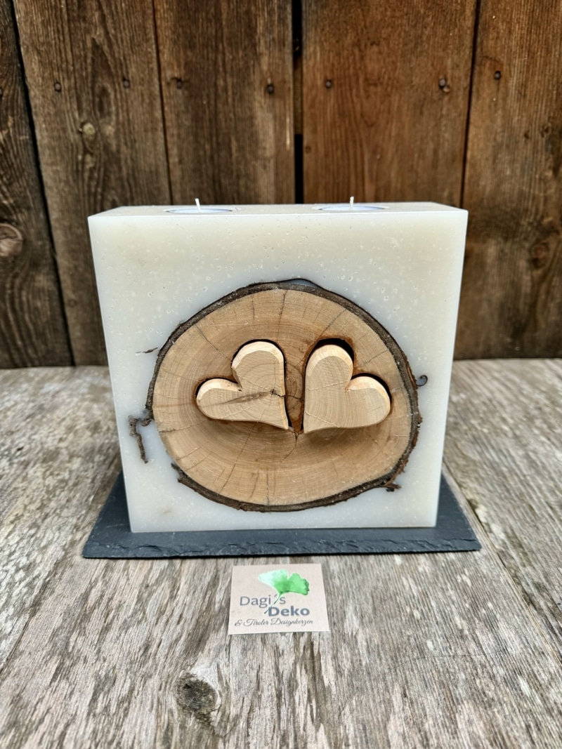 Hochzeitskerze mit herausnehmbaren Herzen