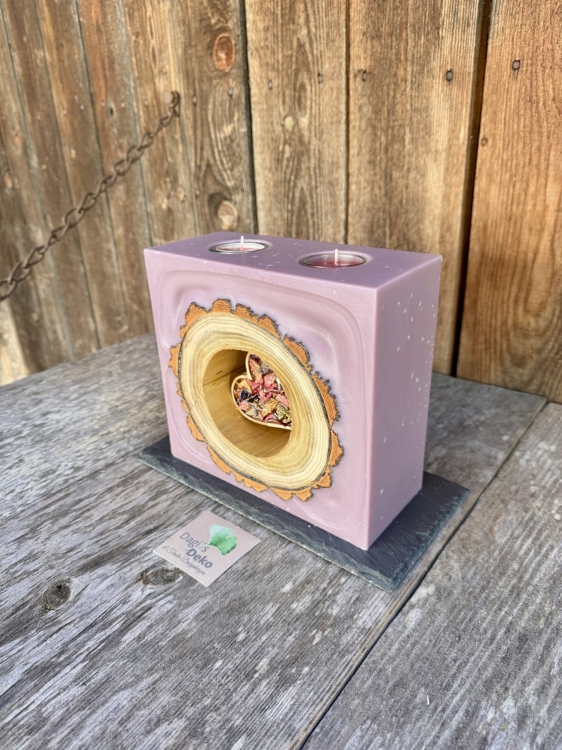 Herz mit verharzten Blüten – Bild 2